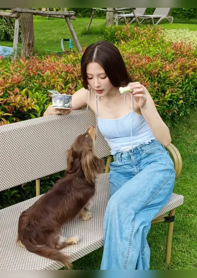 ภาพ ใบเฟิร์น พิมพ์ชนก ลำดับที่ 9