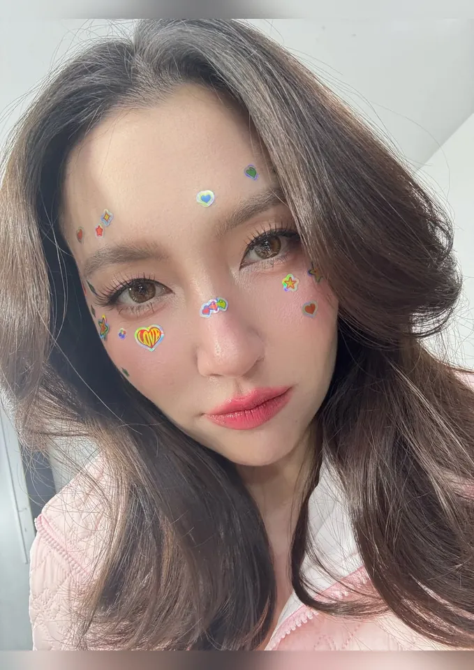 ภาพ เบลล่า ราณี กับลุคโดดเด่น