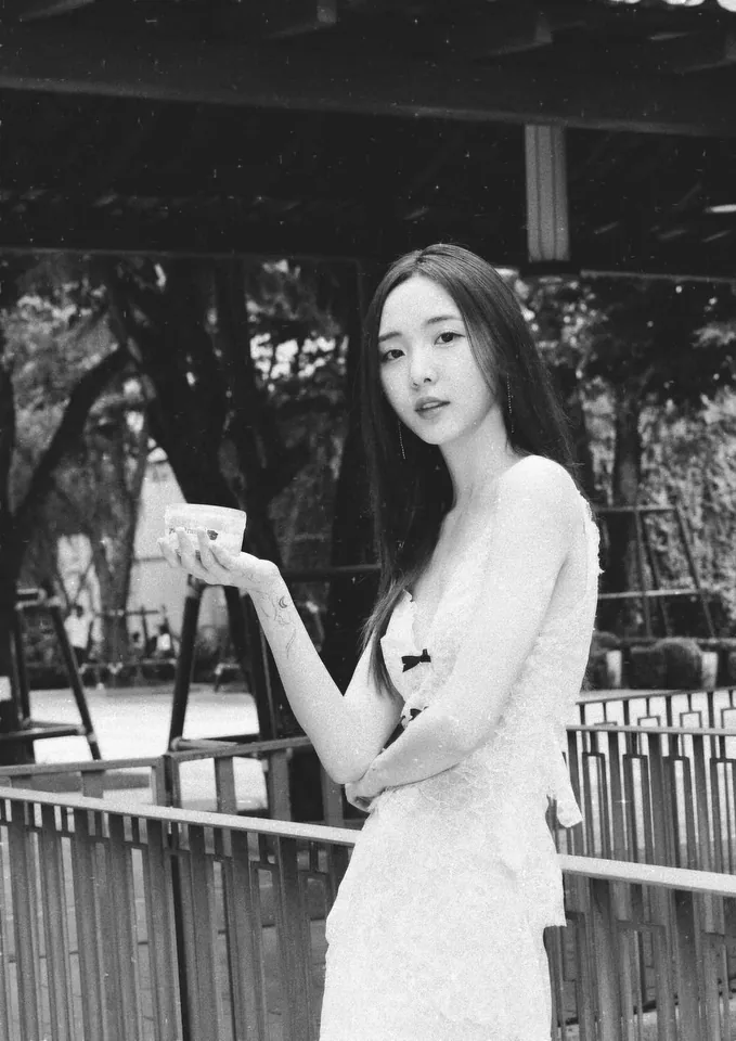 เนเน่ พรนับพัน ลุคแฟชั่นน่ารัก ภาพที่ 8